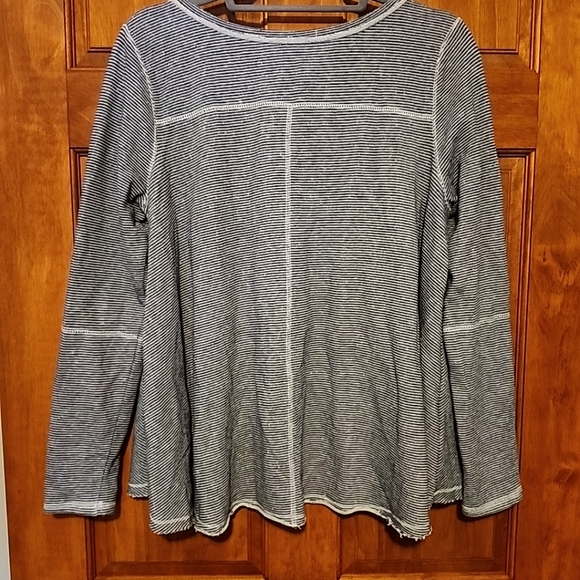 Free People Womans Size M Cotton Blend top w laced bodice and frayed hemline - Picture 8 of 11